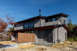 【ナイトウタカシ】