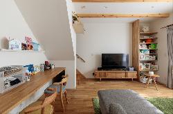 【ナイトウタカシ】