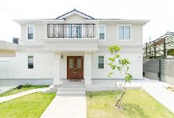 【ナイトウタカシ】