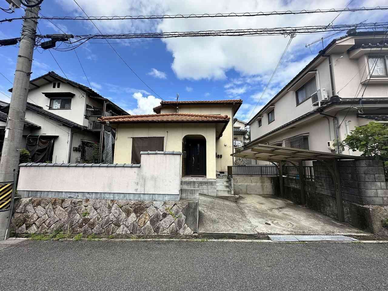 広島市安佐南区伴東８丁目