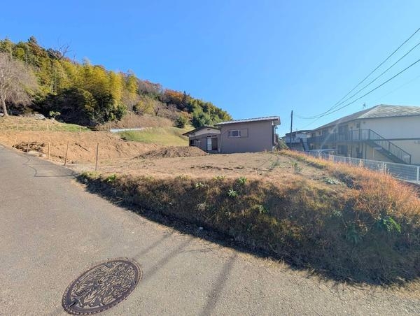 八王子市中山　建築条件なし売地　3区画