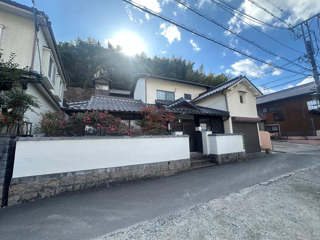 広島市南区向洋中町