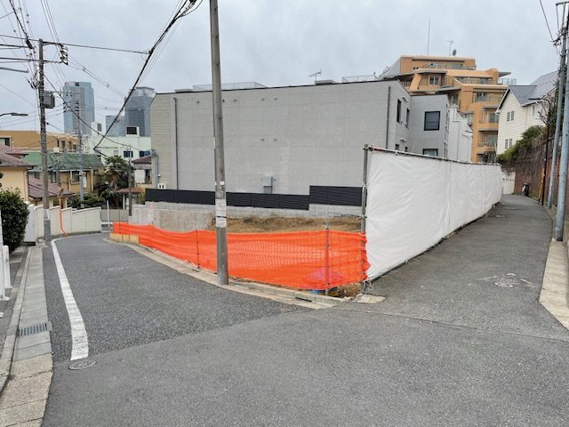 北新宿2丁目売地