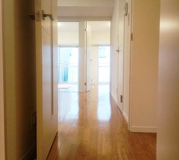 廊下のクッションフロアもフローリングに貼り替え