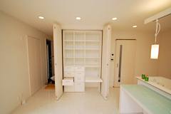 くつろぎを大切にして照明で工夫しました