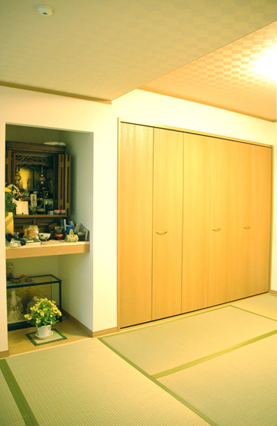 和室はすっきりとしつつも、雰囲気を感じられるスペースに