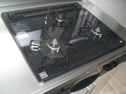 ガスコンロを最新式のものに交換しました。