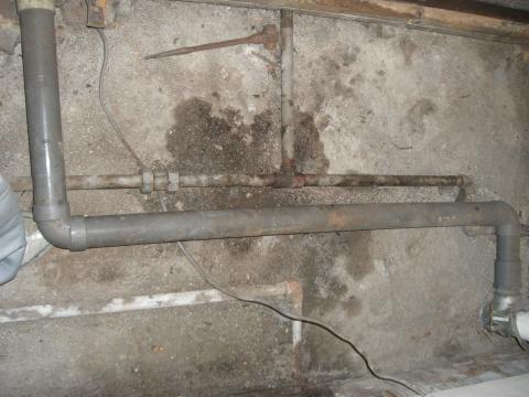 施工前の漏水箇所