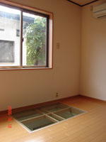 住宅用強化ガラス「日本板硝子製 タフライト」を採用