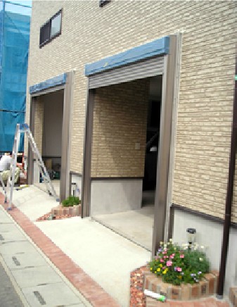 電動シャッターですので開閉が簡単です