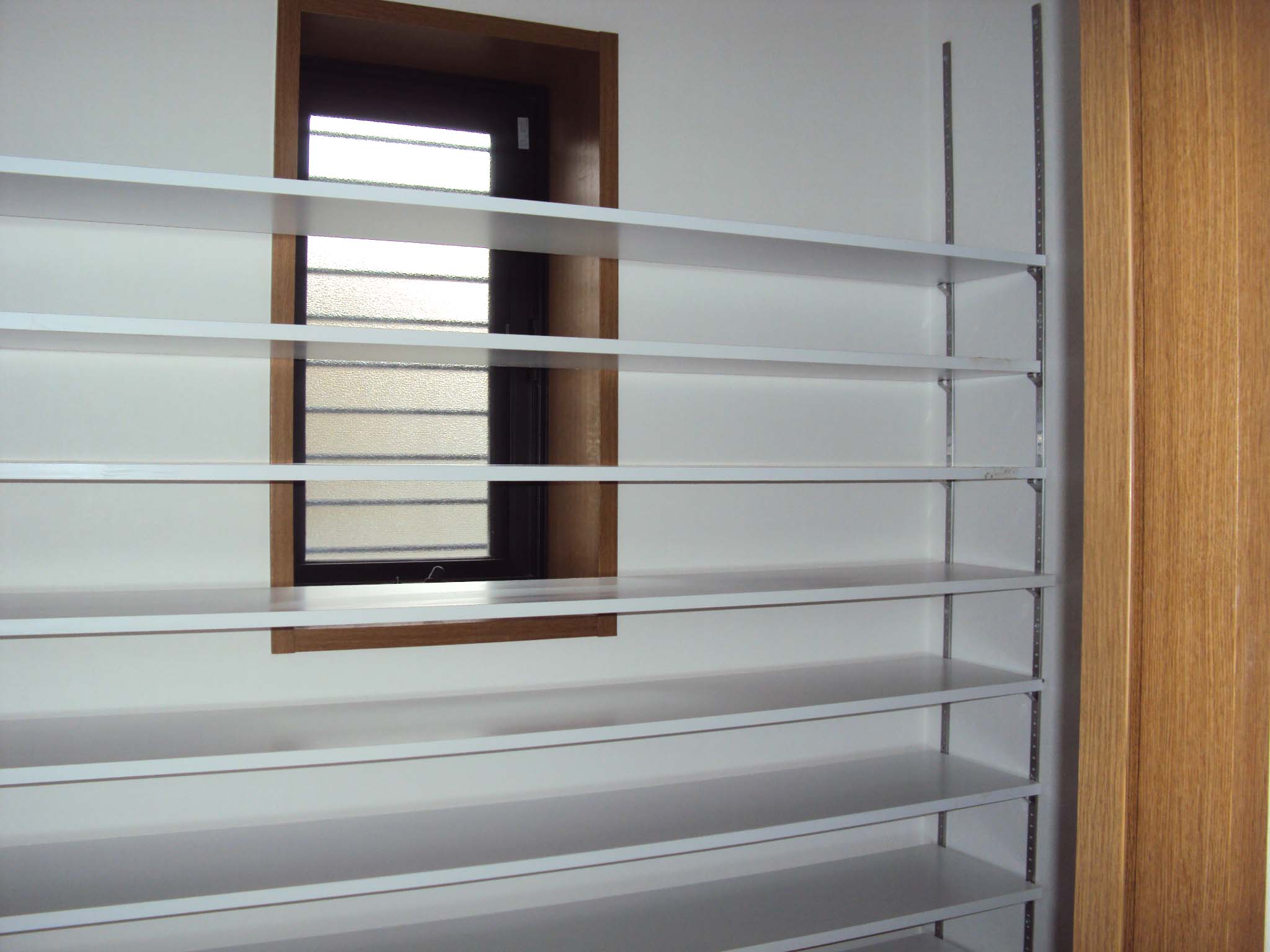 換気もでき靴の状態を良く保つことが出来ます。