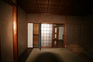 建材などの劣化も気になっていた和室でした。