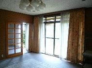 薄暗い光だったリビング。