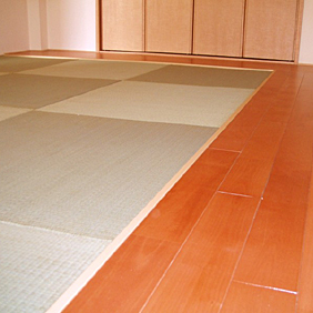 床材との段差が少ないフラットな畳になりました。