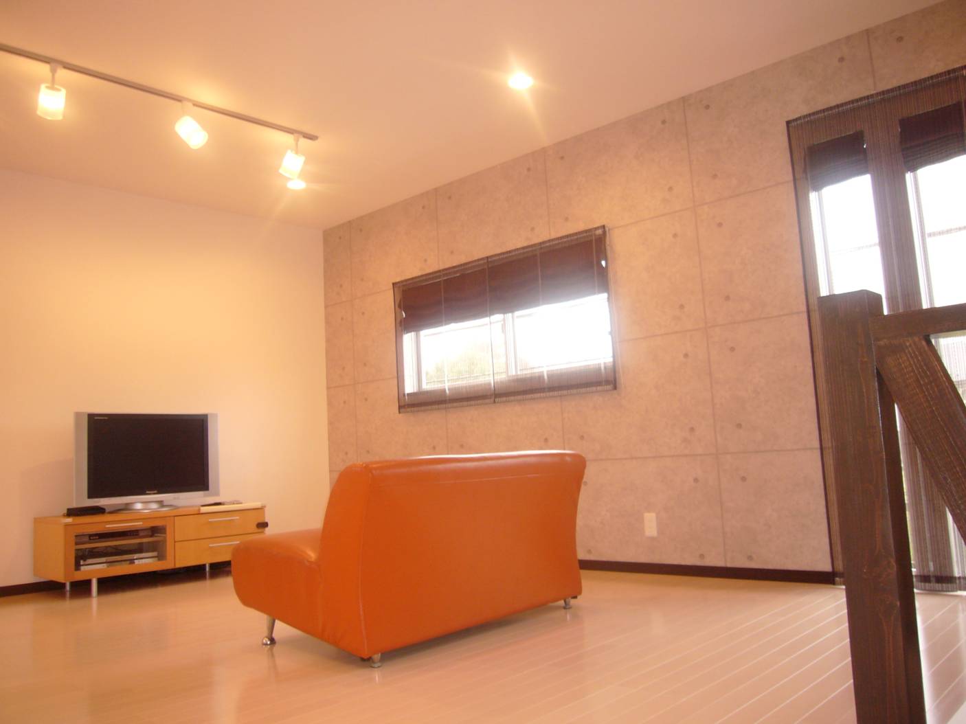 スポットライトとの相性もいいですね。