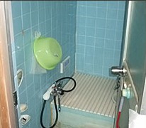 脱衣室がないので大変でした