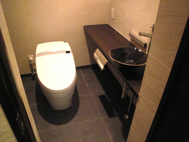 住宅のトイレ1