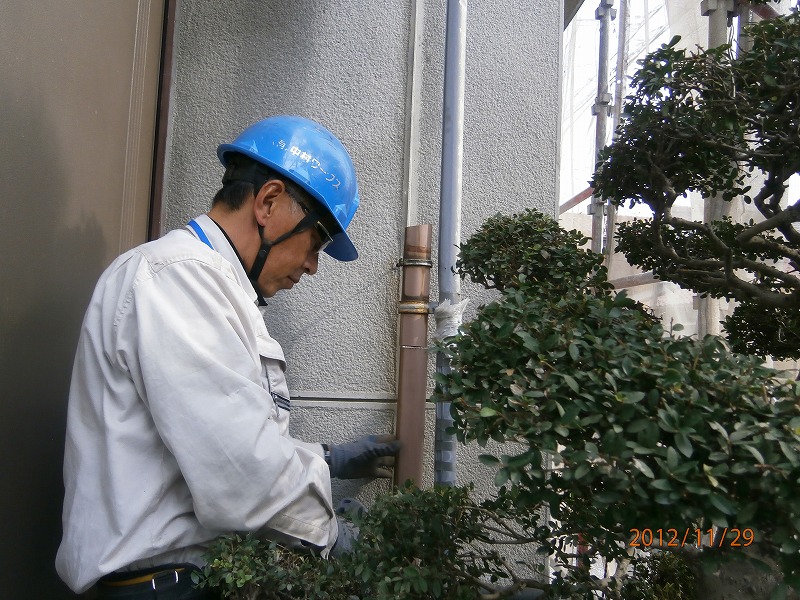 屋根塗装、雨どい工事