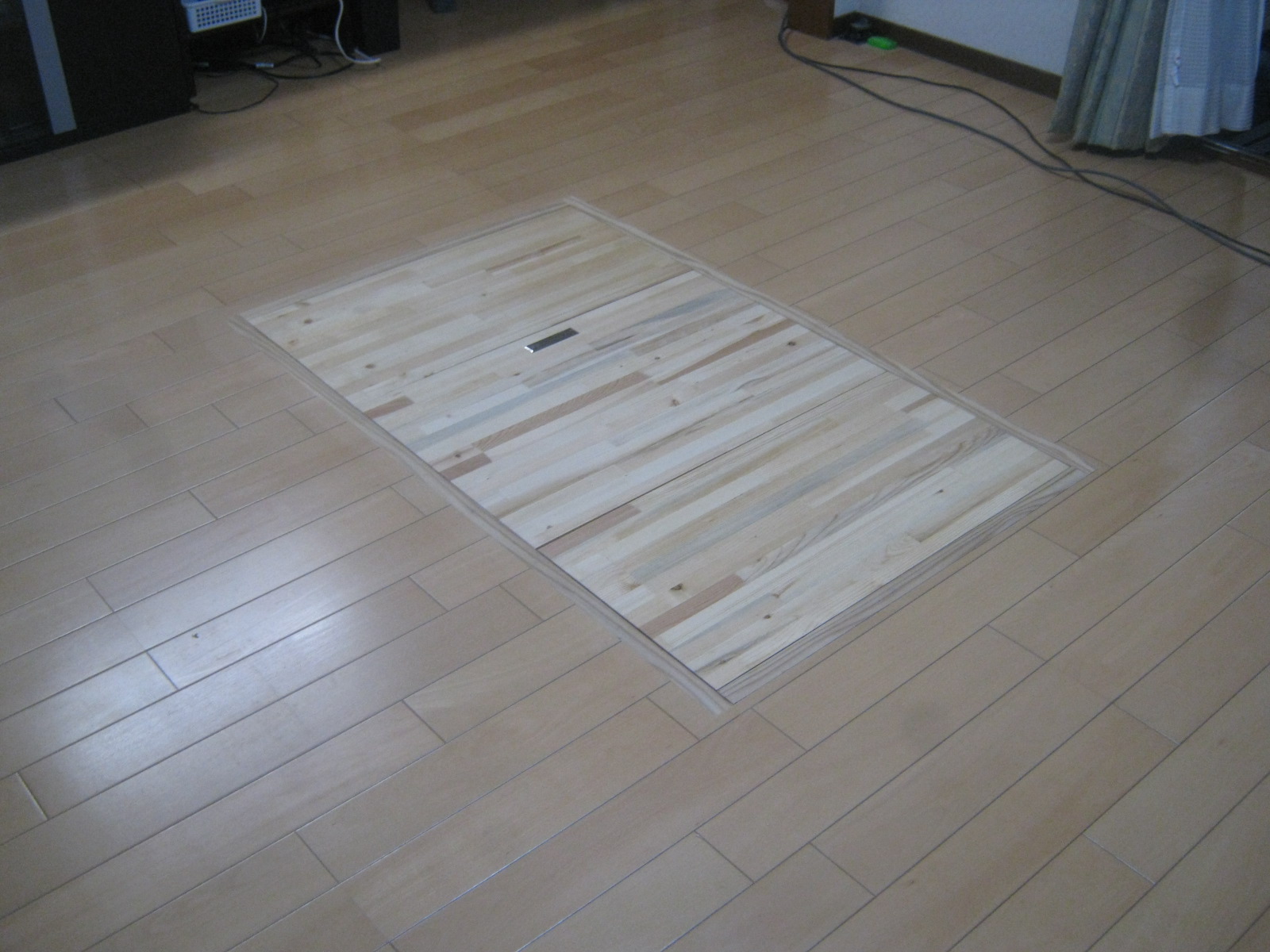 夏場はフタをしめてシーズンオフ対策です。