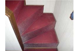 階段のカーペットの新調