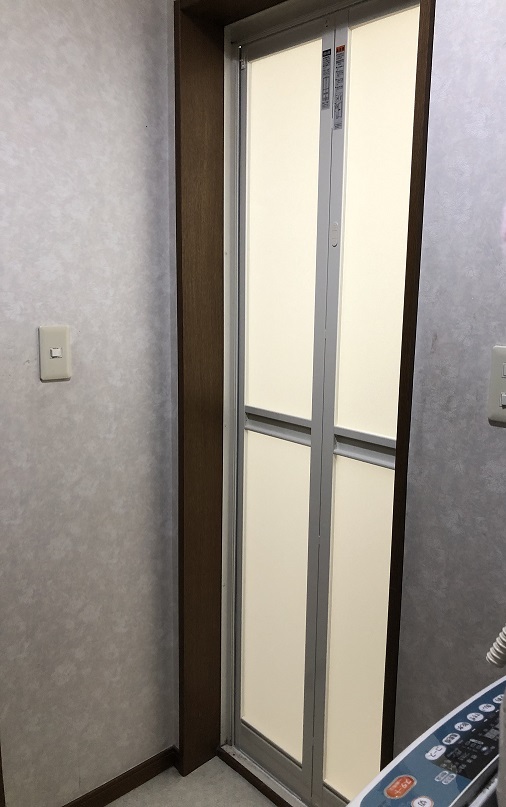 浴室ドアアタッチメント工法