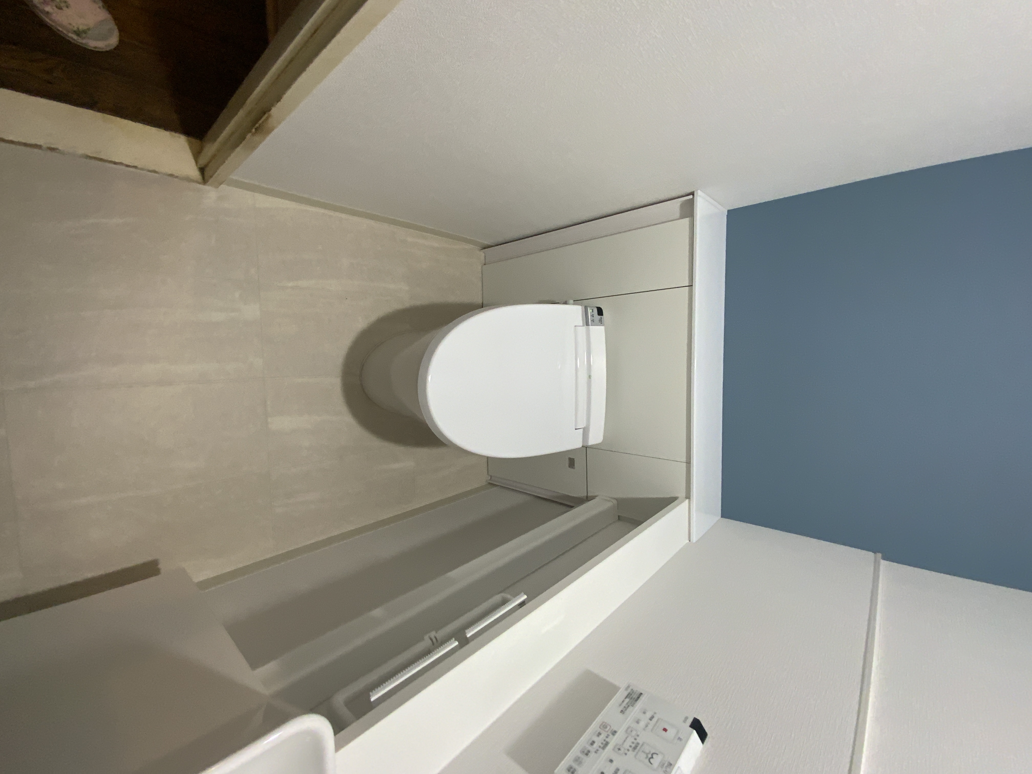 リクシルリフォレでマンショントイレリフォーム