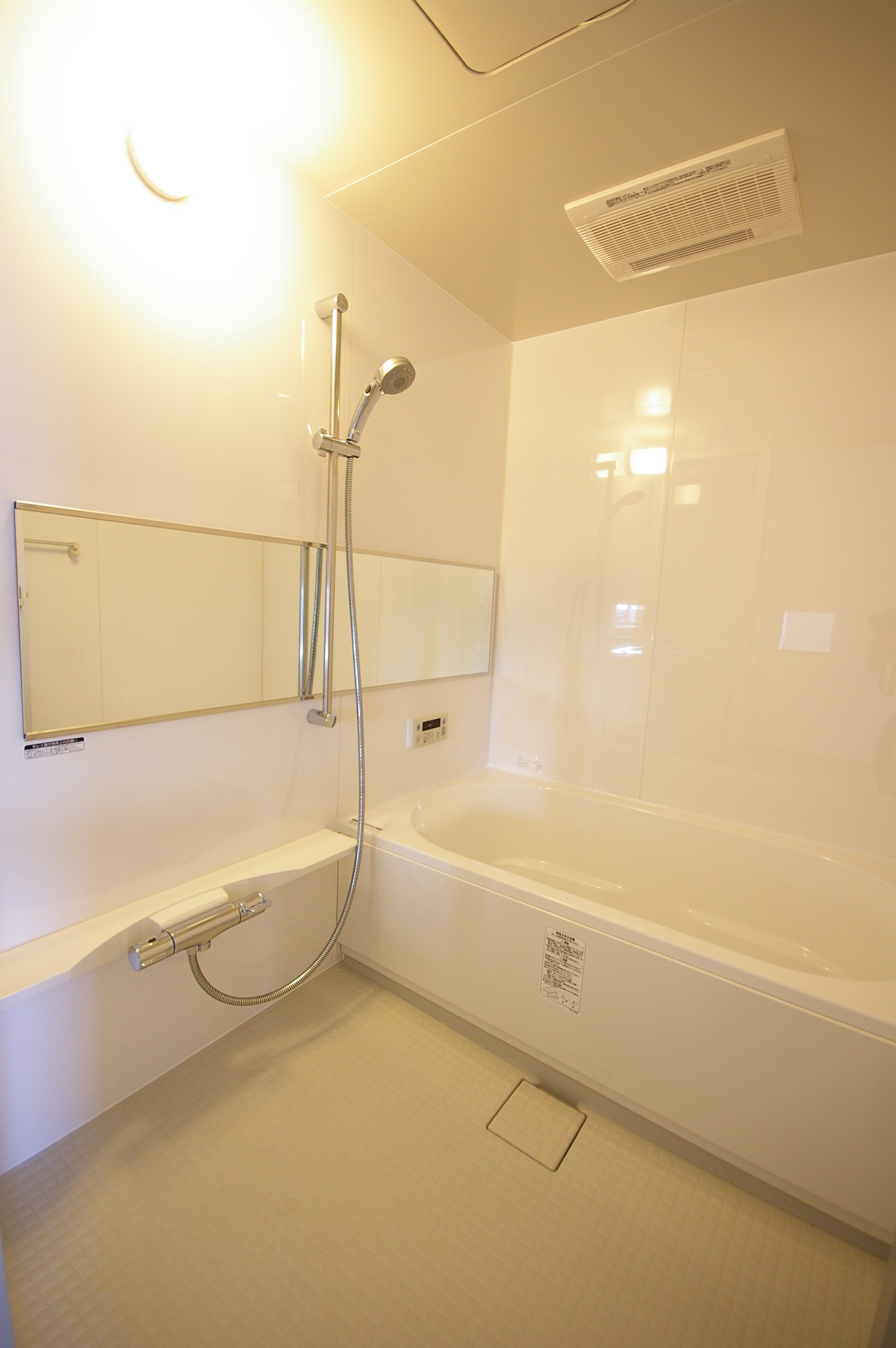 「清潔感」の一言です。