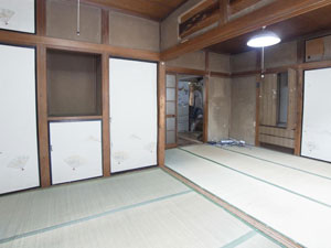 6畳と8畳の和室でした。