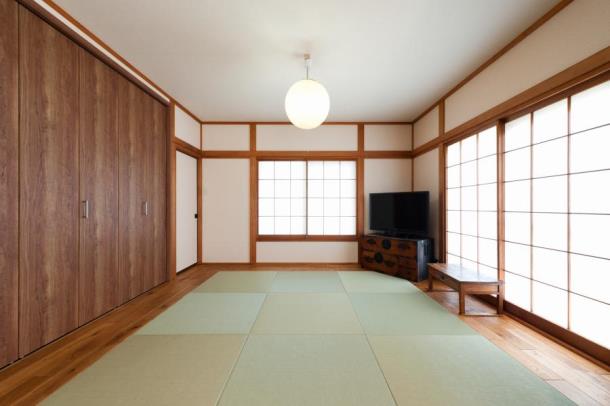 縁なし畳と大容量クローゼットも自慢