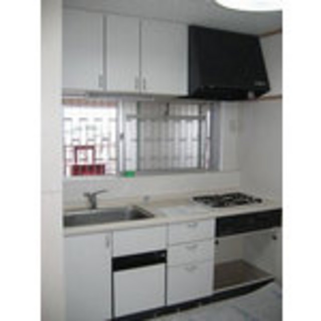 まだ使えるキッチンですが思い切ってのご決断でした。