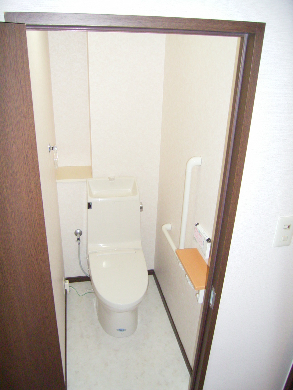 トイレ内装工事