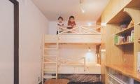 収納・ベッドをシステム化した子供部屋