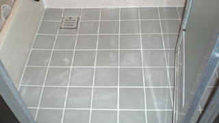床のリフォームで安心入浴（8万円）
