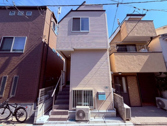 中野区本町４丁目　新築戸建て