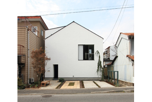 /reform-mitsumori/長野県の長野市善光寺近くに完成した木造の住宅です