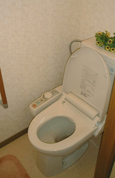 導入した最新型洋式トイレ
