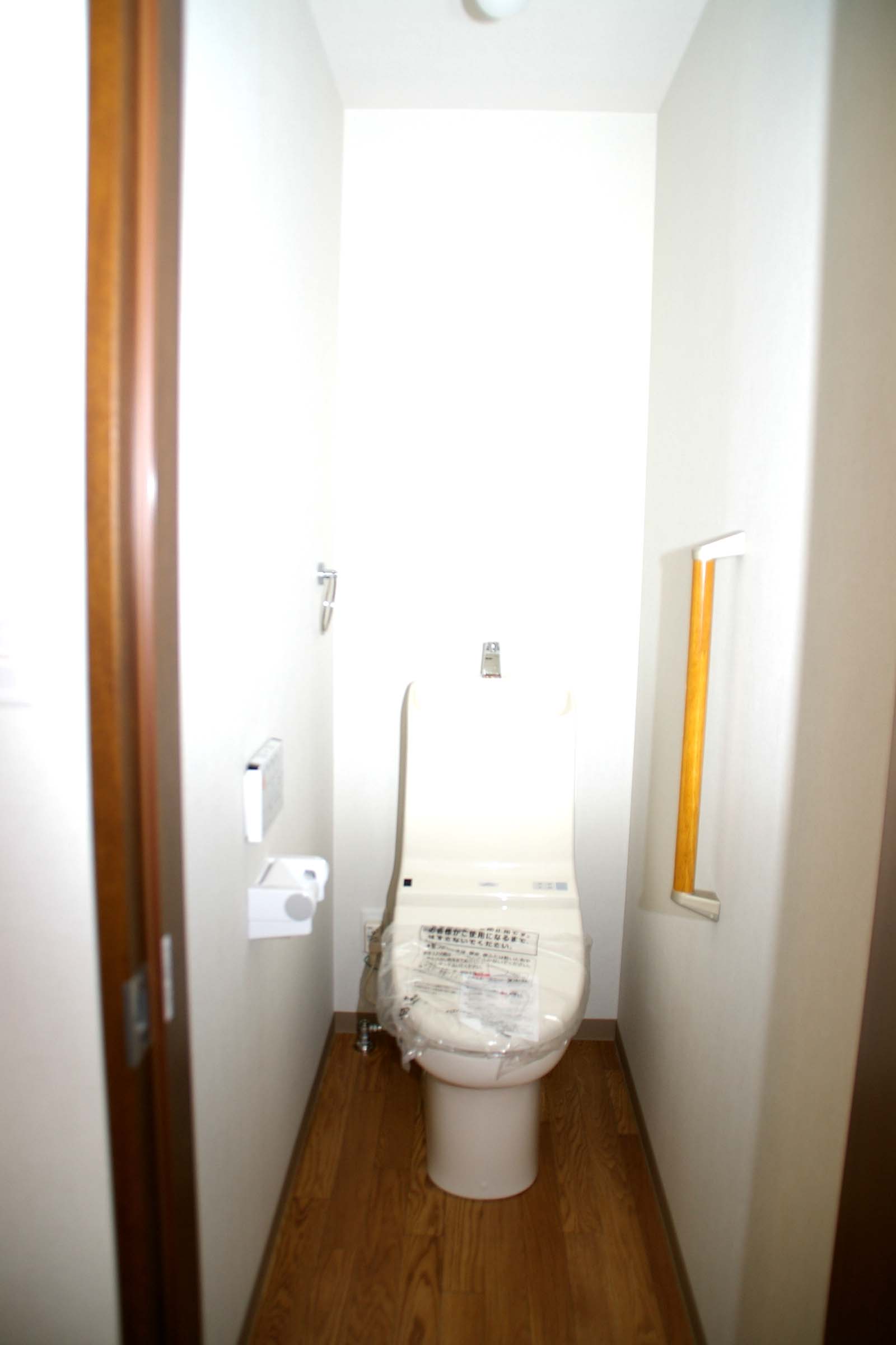 『節水トイレ TOTO ウォッシュレット』 トイレのリフォーム事例 （大阪狭山市）リフォームO-uccino