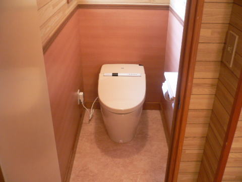 使いやすい洋式トイレ