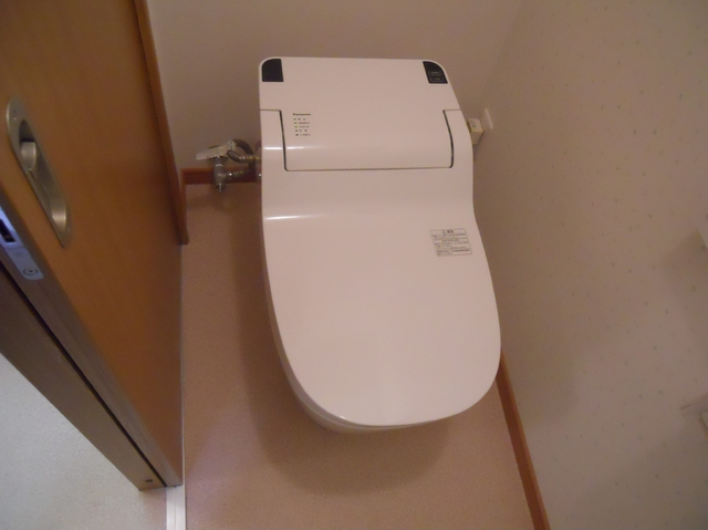 スペースを広くとったトイレ